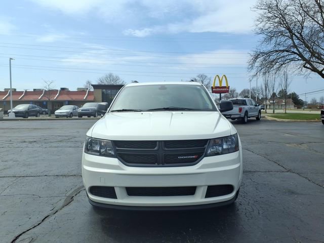 Used 2020 Dodge Journey SE w/ SE Popular Equipment Group image 6