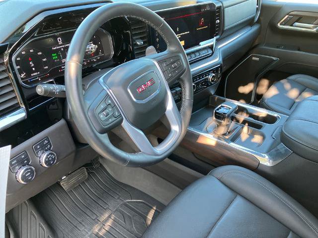 Used 2024 GMC Sierra 1500 SLT w/ SLT Premium Plus Package AWD/4WD image 29