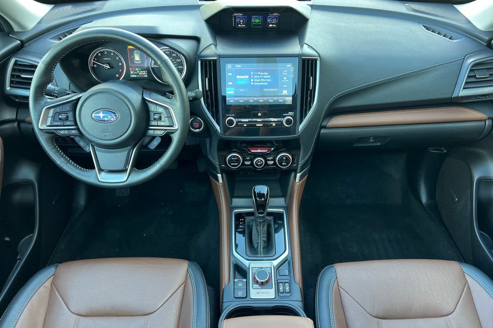 Used 2024 Subaru Forester Touring w/ Pop Package 2 image 9