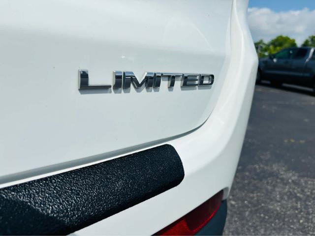 Used 2024 Jeep Compass Limited AWD/4WD image 10
