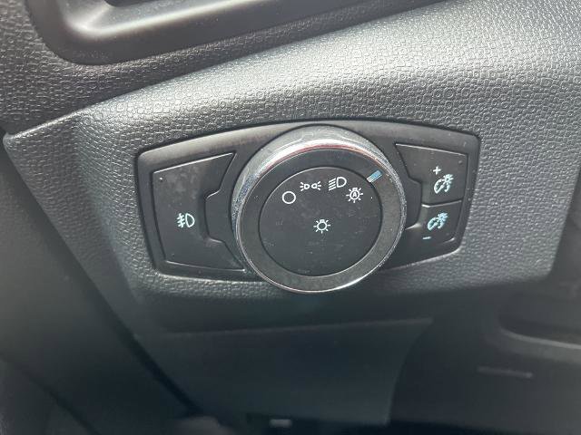 Certified 2022 Ford EcoSport SE image 21