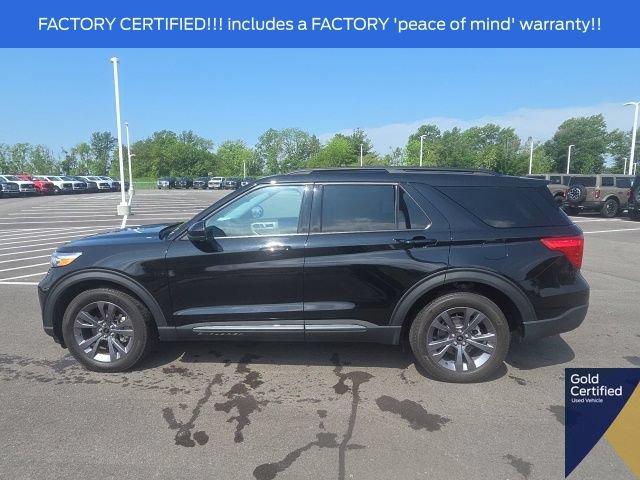 Certified 2024 Ford Explorer XLT w/ Equipment Group 202A AWD/4WD image 18