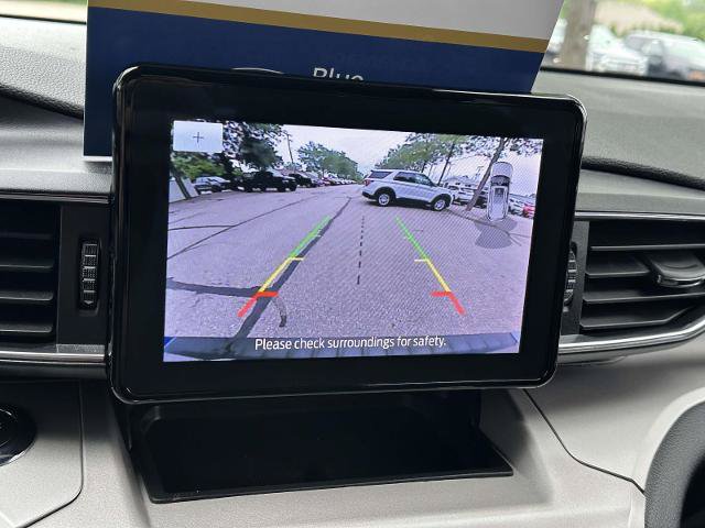 Certified 2023 Ford Explorer XLT w/ Equipment Group 202A AWD/4WD image 19