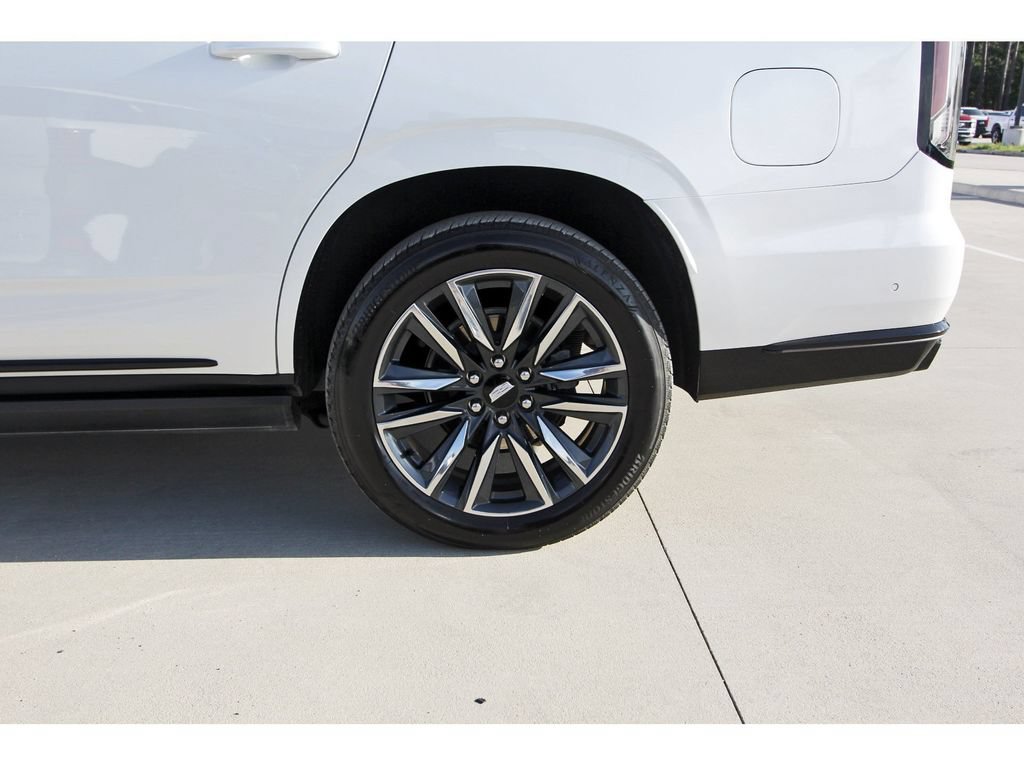 Used 2024 Cadillac Escalade Sport w/ LPO, ONYX Package AWD/4WD image 35