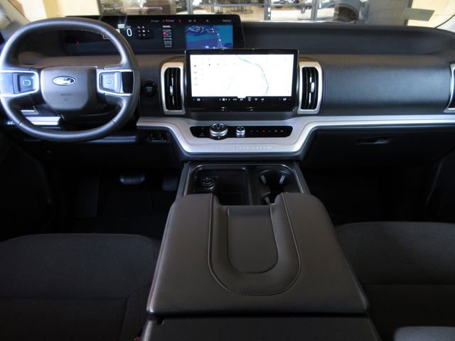 Certified 2025 Ford Expedition Active RWD image 17
