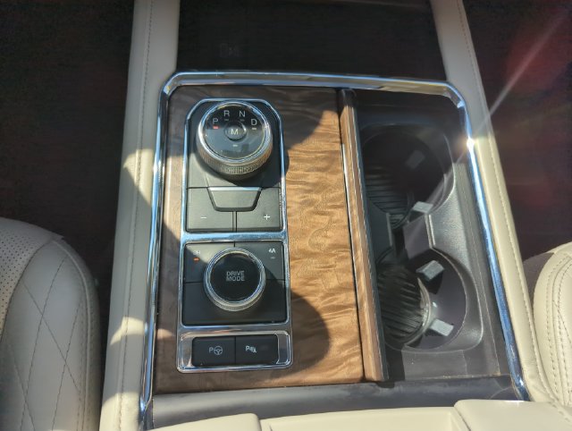 Certified 2020 Ford Expedition Platinum AWD/4WD image 60