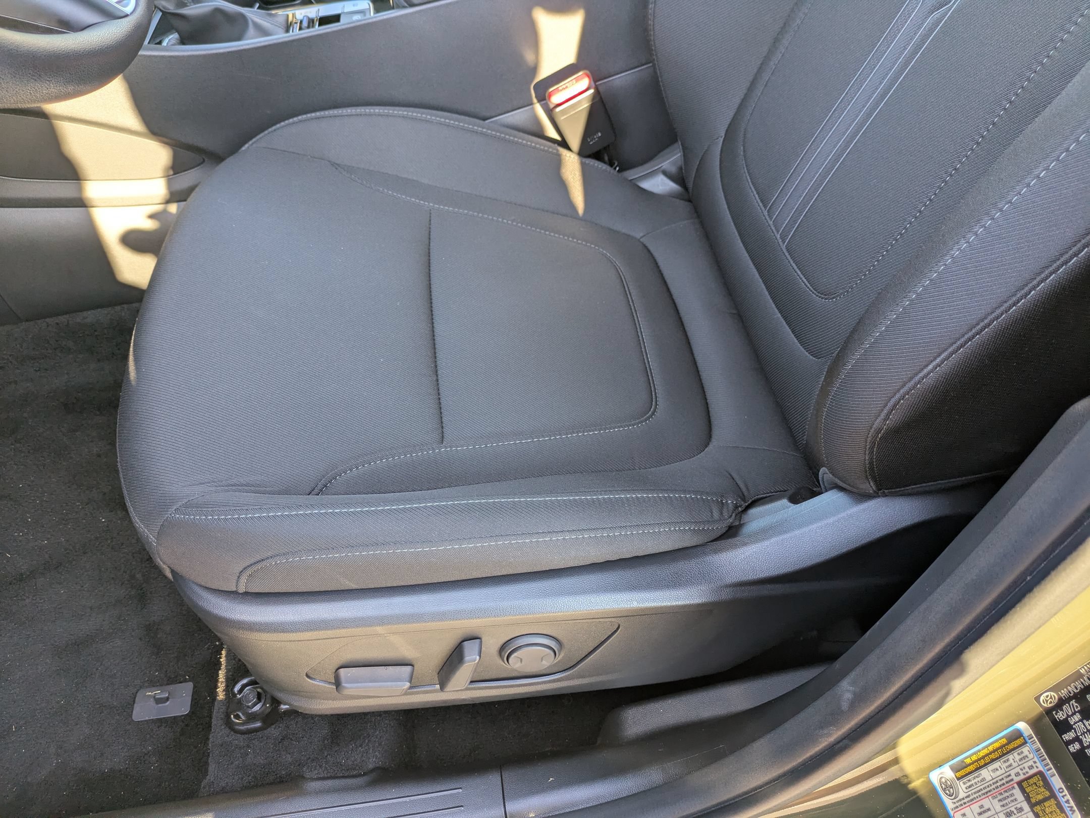 Used 2025 Hyundai Tucson SEL FWD image 13