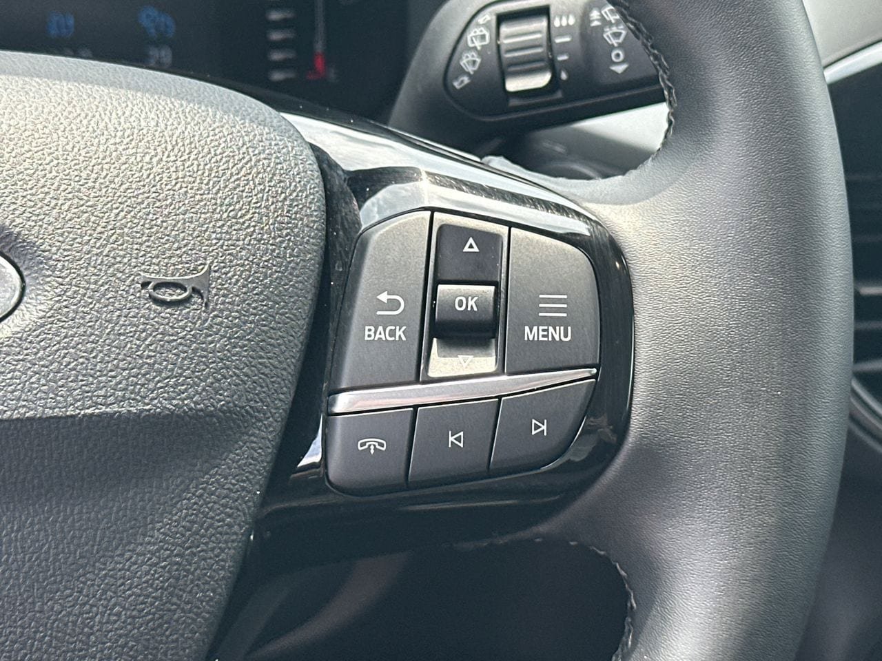 Certified 2024 Ford Escape Active AWD/4WD image 28