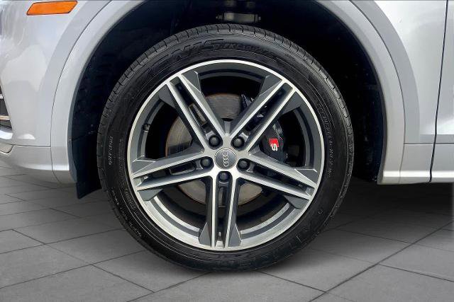 Used 2018 Audi SQ5 Premium Plus w/ Navigation Package image 11
