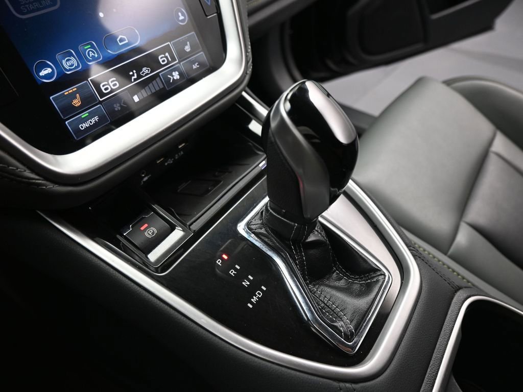 Used 2020 Subaru Outback Onyx Edition XT w/ Tech Package 2 image 14