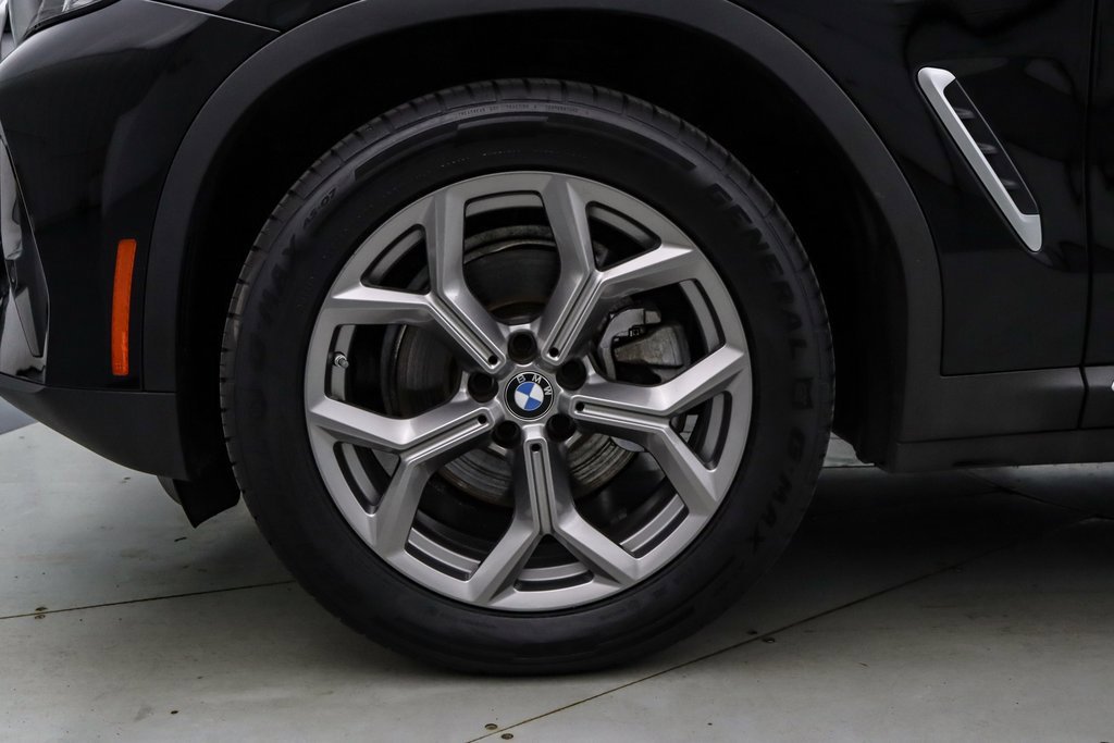 Used 2022 BMW X4 xDrive30i w/ Premium Package 2 image 10