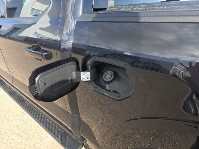 Certified 2022 Ford F150 XLT w/ Equipment Group 302A High image 17