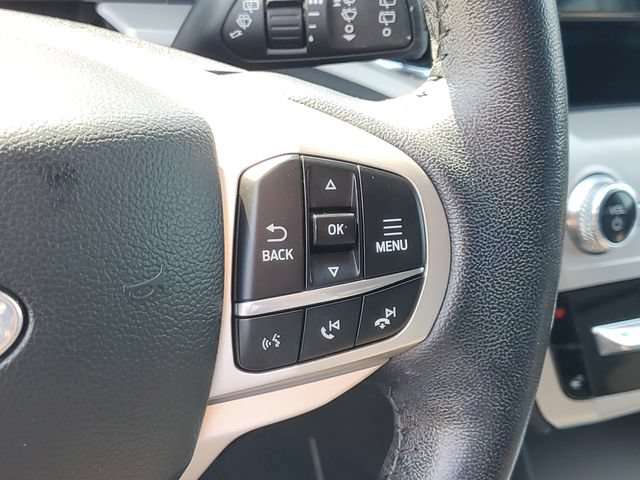 Certified 2023 Ford Explorer XLT w/ Equipment Group 202A AWD/4WD image 18