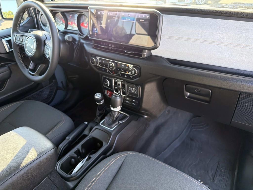 Used 2025 Jeep Wrangler Unlimited Sport S 4xe image 27