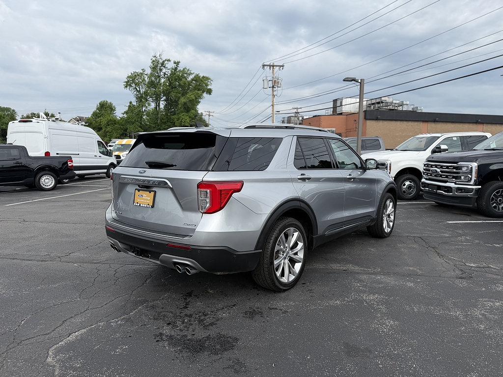 Certified 2021 Ford Explorer Platinum w/ Equipment Group 601A AWD/4WD image 7