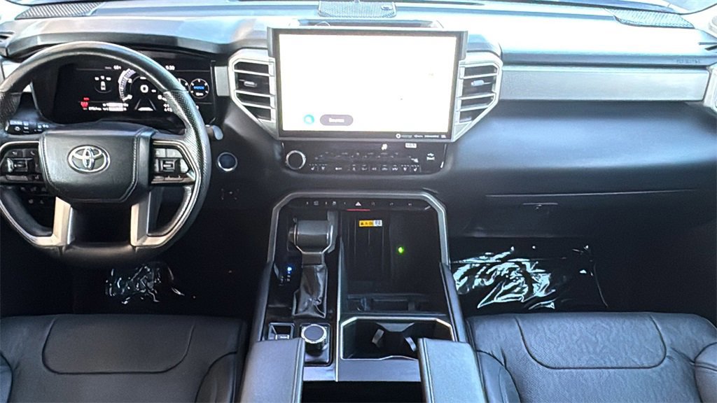 Used 2024 Toyota Tundra Limited image 12