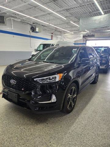 Certified 2022 Ford Edge ST w/ Equipment Group 401A AWD/4WD image 8