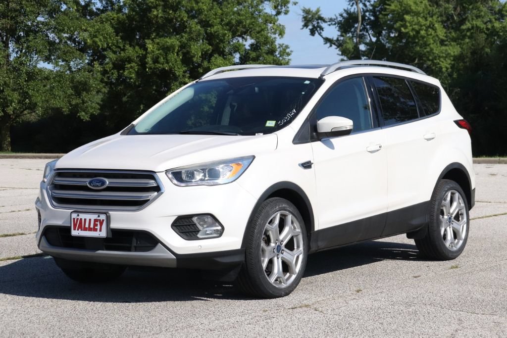 Certified 2019 Ford Escape Titanium AWD/4WD image 5