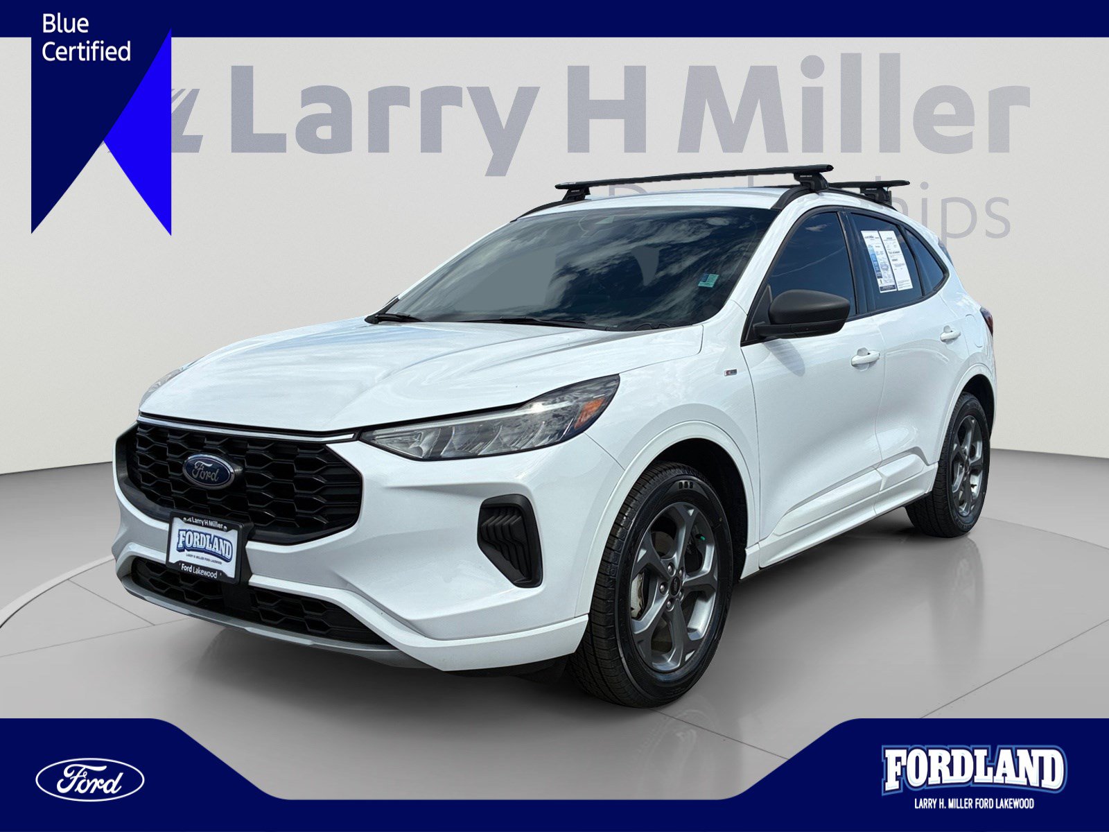 Certified 2023 Ford Escape ST-Line AWD/4WD image 1