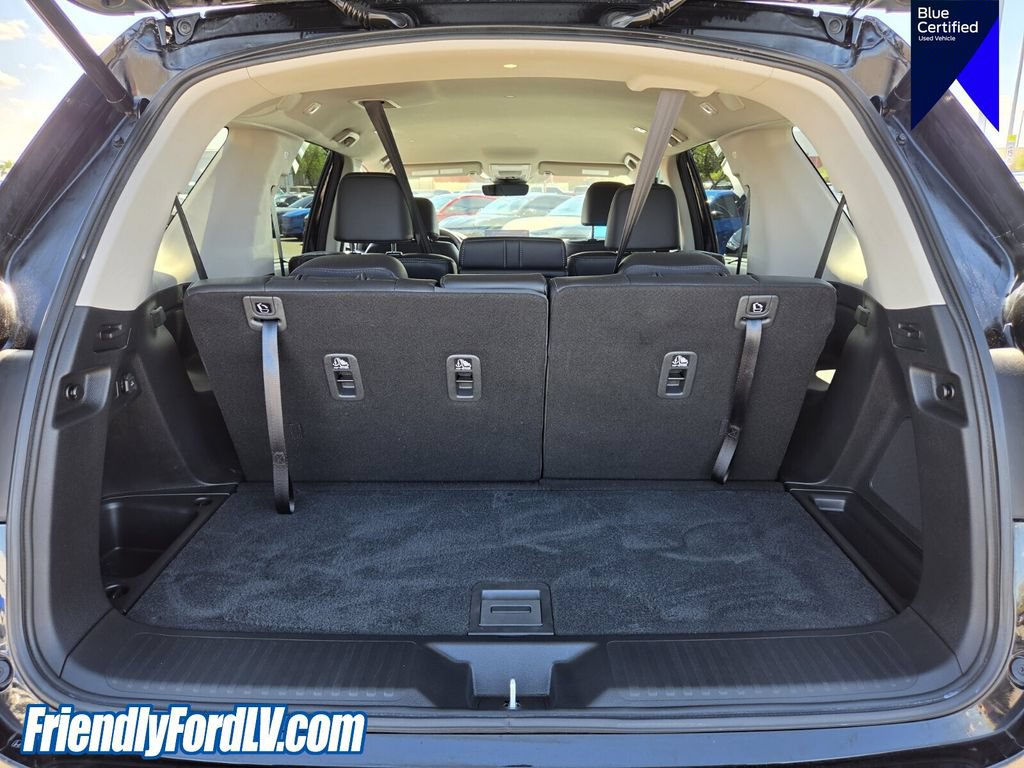 Used 2025 Honda Pilot EX-L image 18