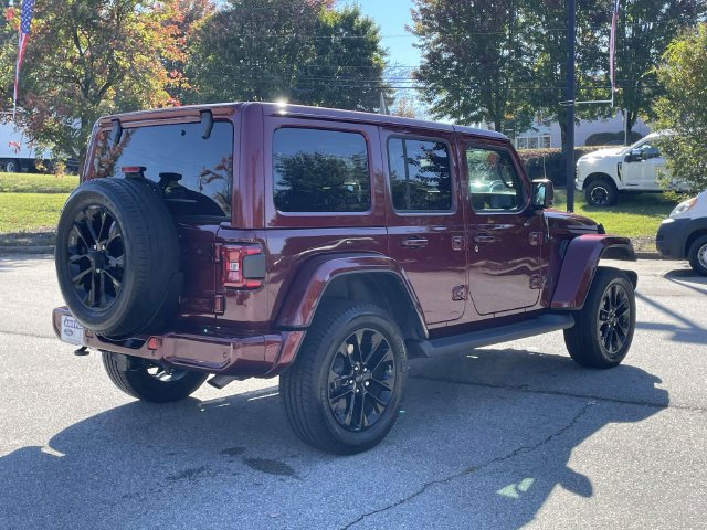Used 2021 Jeep Wrangler Unlimited Sahara AWD/4WD image 5