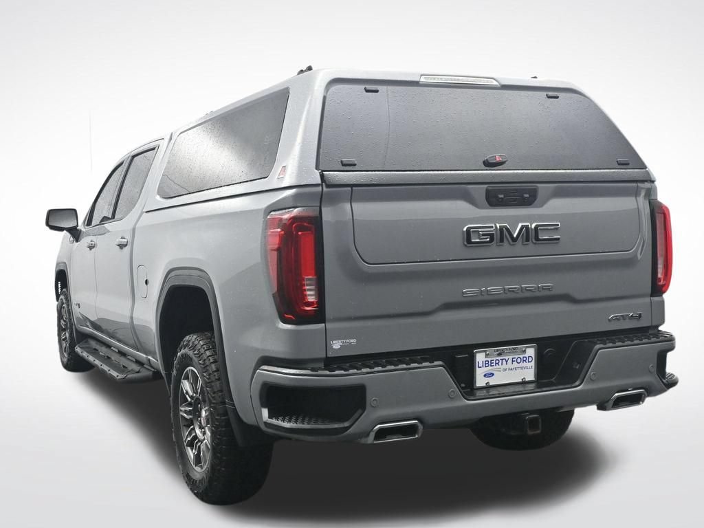 Used 2024 GMC Sierra 1500 AT4 w/ Technology Package AWD/4WD image 9