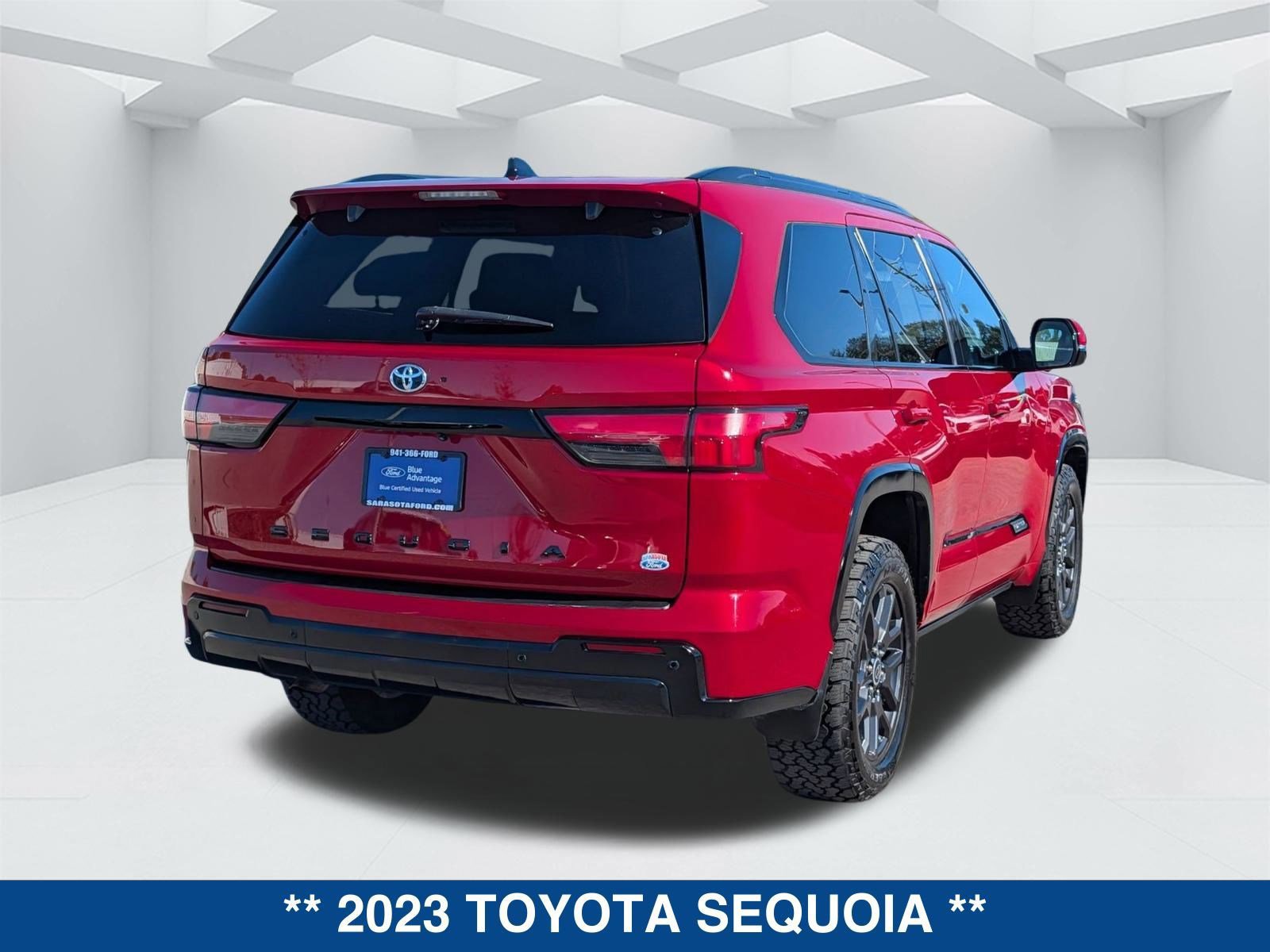 Used 2023 Toyota Sequoia Platinum image 4