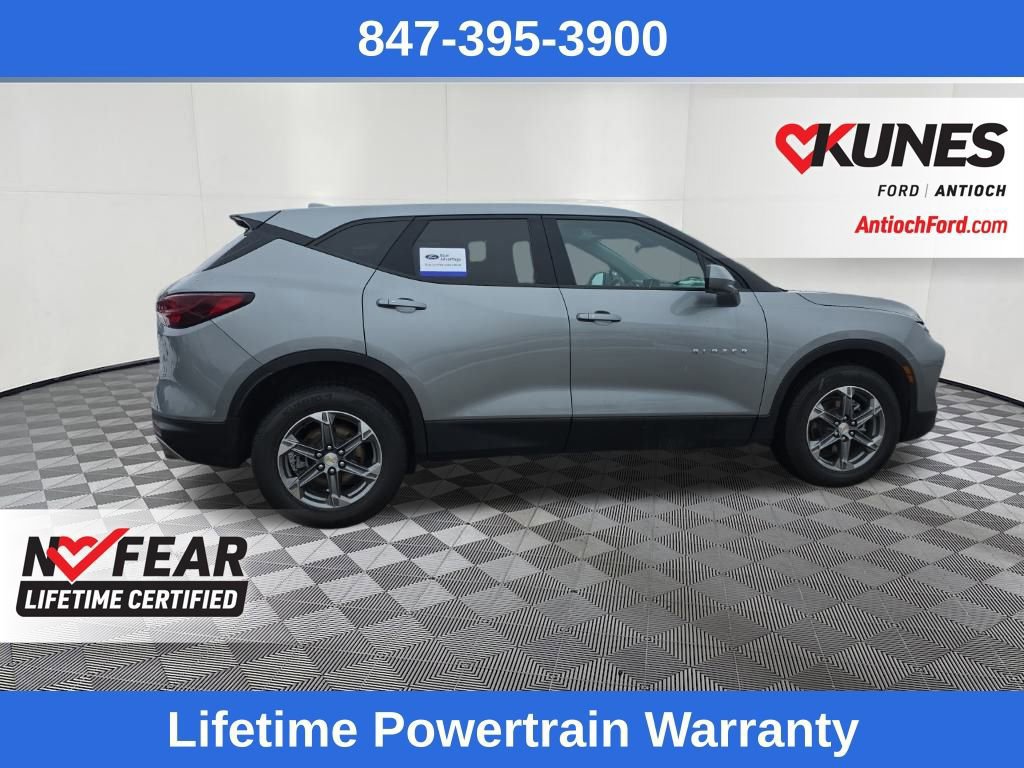 Used 2023 Chevrolet Blazer LT image 6