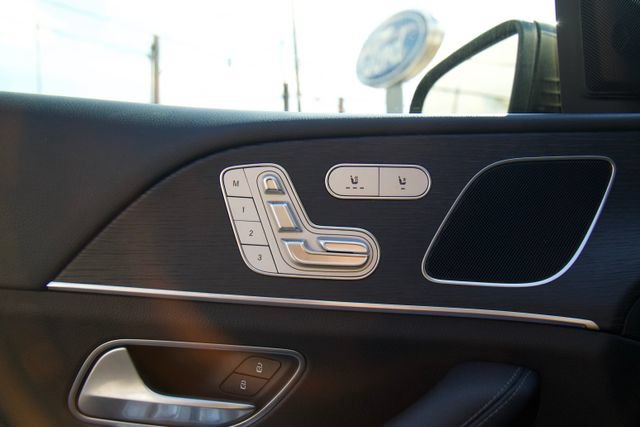 Used 2025 Mercedes-Benz GLE 350 4MATIC image 16