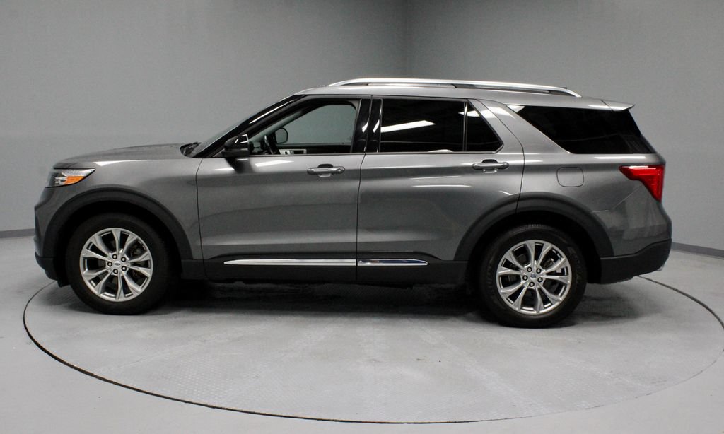 Certified 2023 Ford Explorer Limited w/ Limited Technology Package AWD/4WD image 8