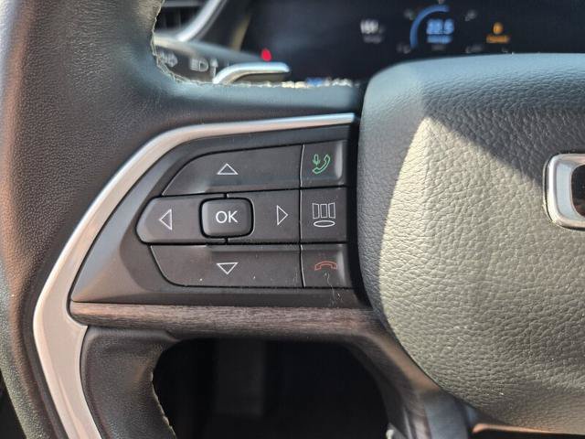 Used 2022 Jeep Grand Cherokee L Limited AWD/4WD image 30