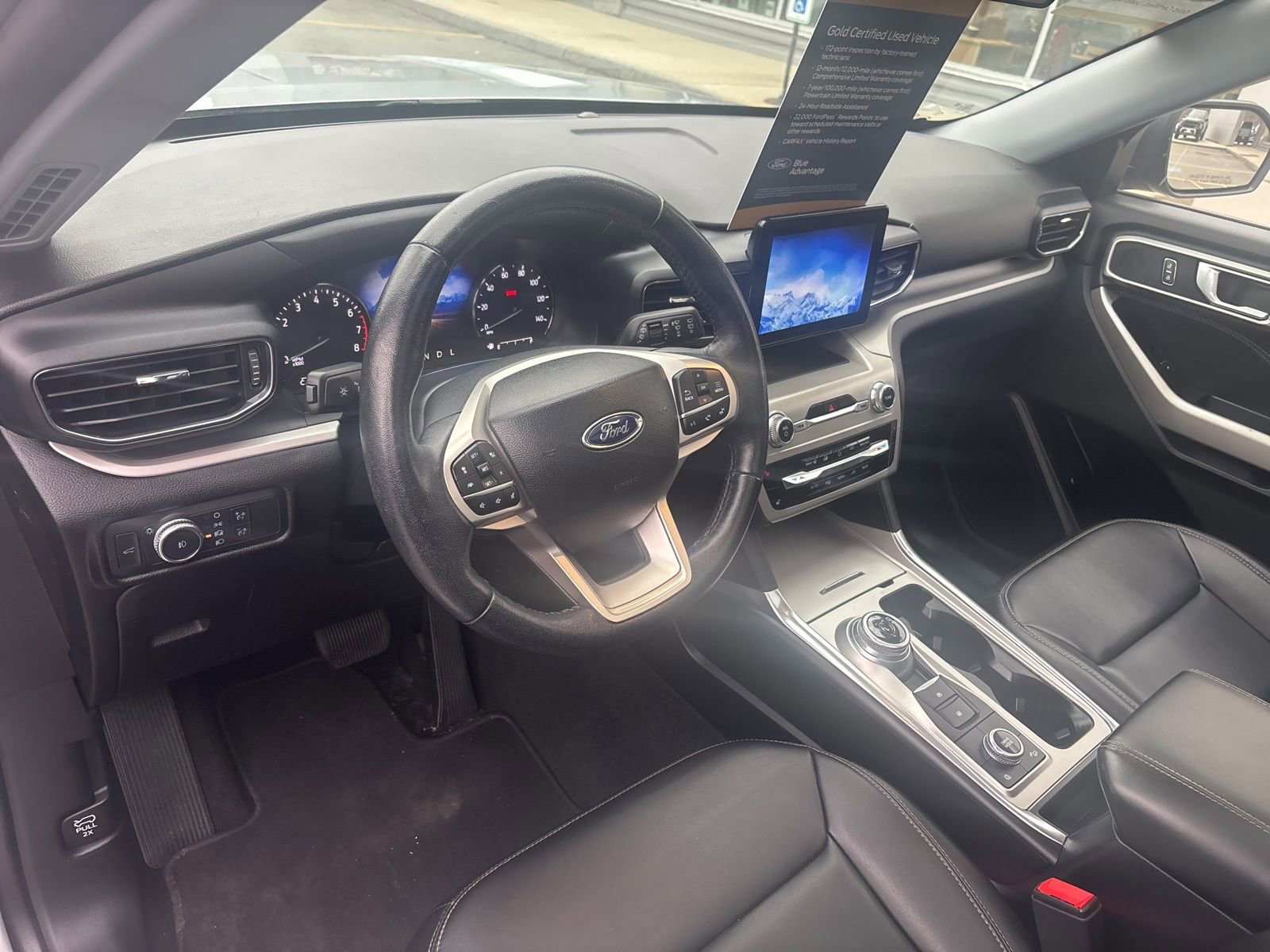Certified 2022 Ford Explorer XLT w/ Equipment Group 202A AWD/4WD image 13