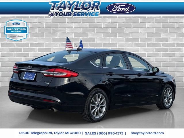 Certified 2017 Ford Fusion SE w/ Fusion SE Technology Package image 3