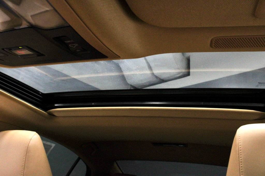 Used 2024 Lexus ES 250 w/ Premium Package AWD/4WD image 32
