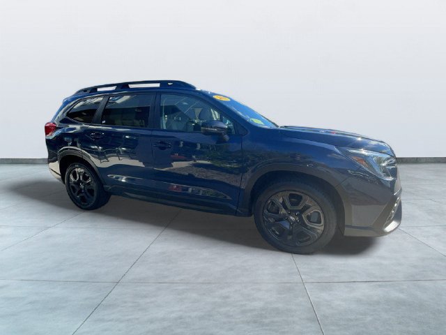 Used 2023 Subaru Ascent Onyx Edition AWD/4WD image 8