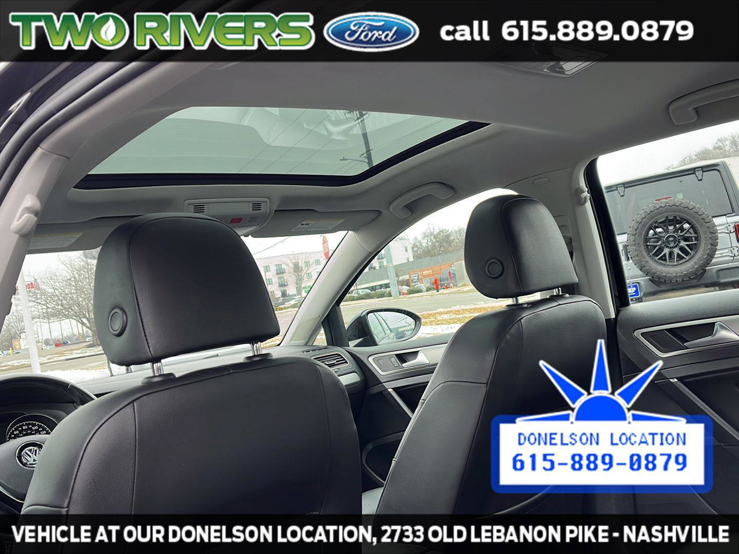 Used 2017 Volkswagen Golf Wolfsburg Edition image 32