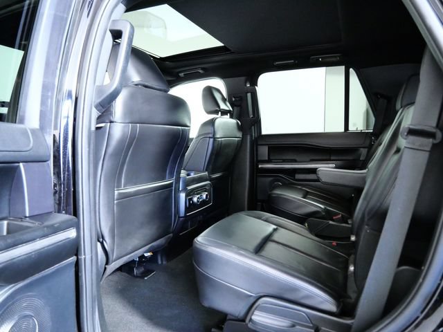 Certified 2021 Ford Expedition XLT w/ Black Accent Package AWD/4WD image 13