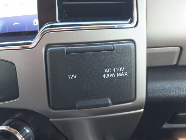 Certified 2022 Ford F350 Lariat AWD/4WD image 36