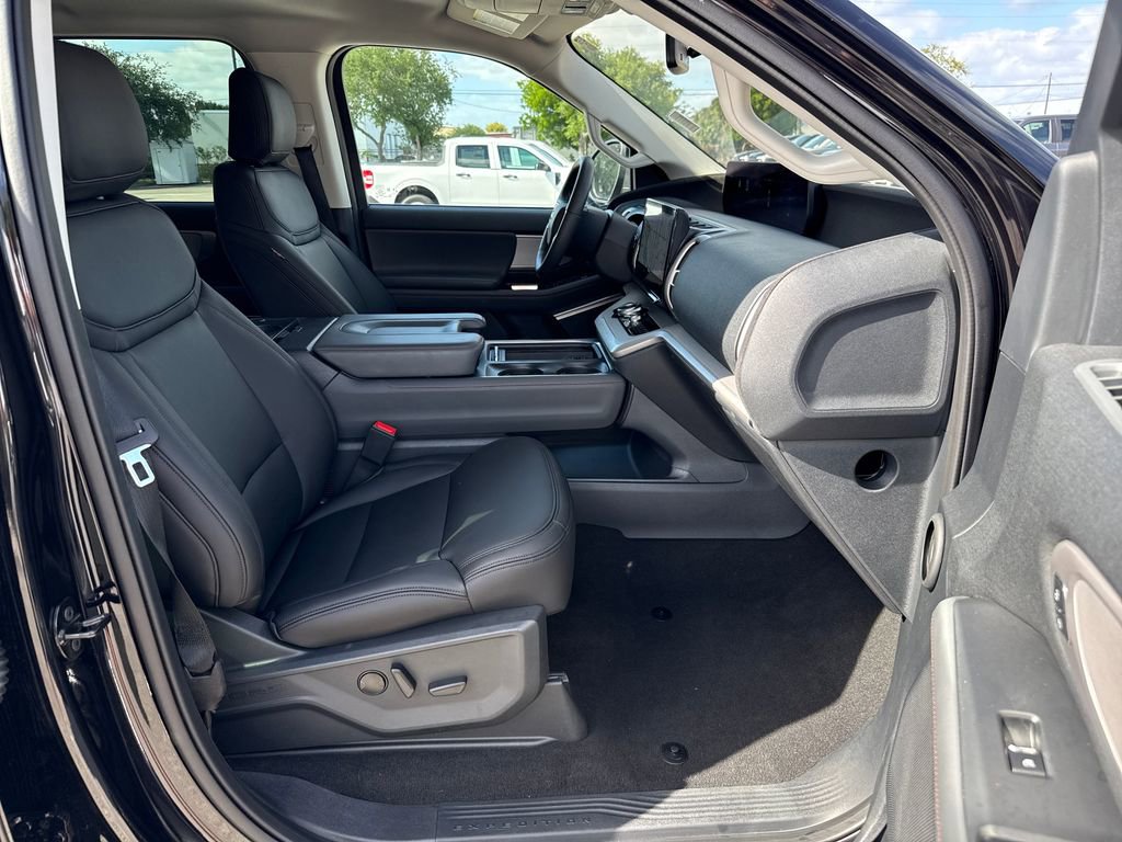 Certified 2025 Ford Expedition Max Active image 27