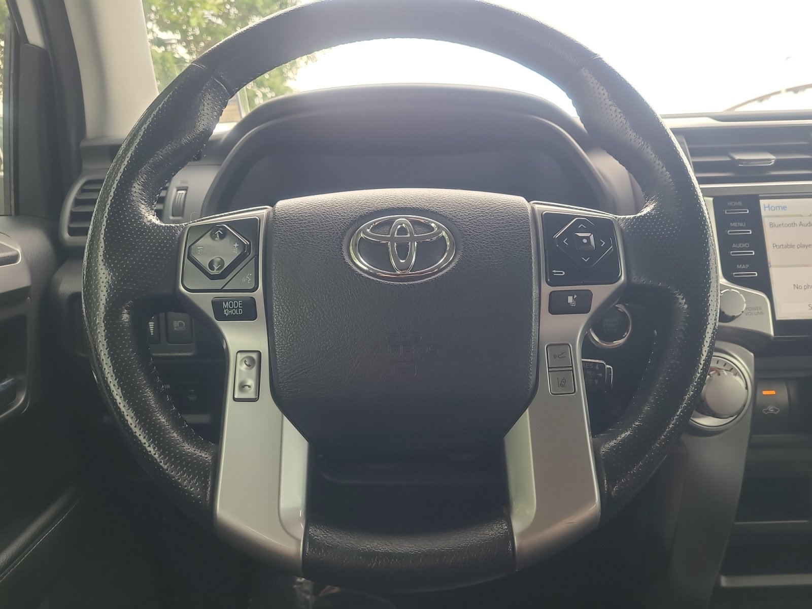 Used 2023 Toyota 4Runner SR5 Premium w/ SR5 Premium Package AWD/4WD image 9