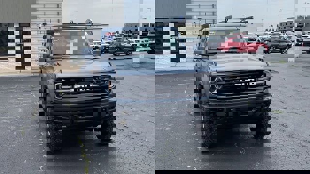 Certified 2024 Ford Bronco Outer Banks w/ Sasquatch Package image 4