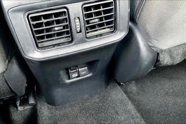Used 2025 Toyota RAV4 XLE FWD image 10