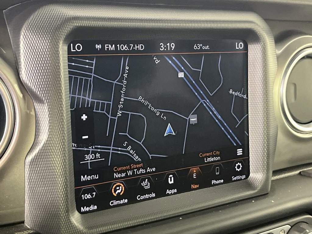 Used 2020 Jeep Wrangler Unlimited Sahara image 19