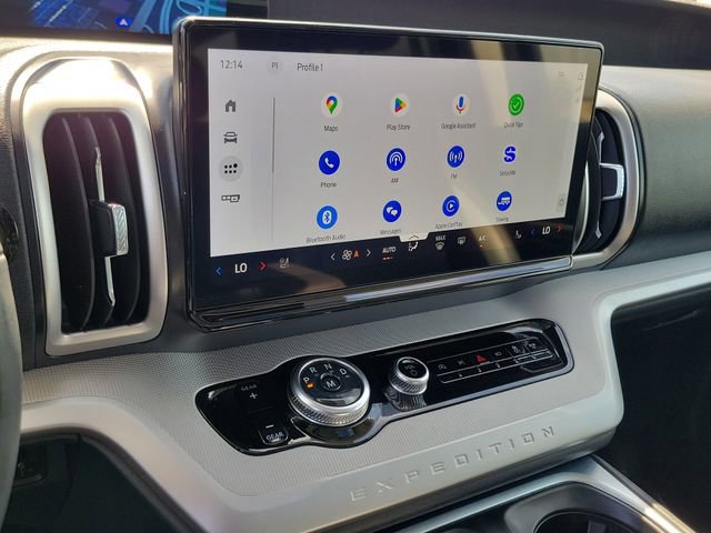 Certified 2025 Ford Expedition Active image 14