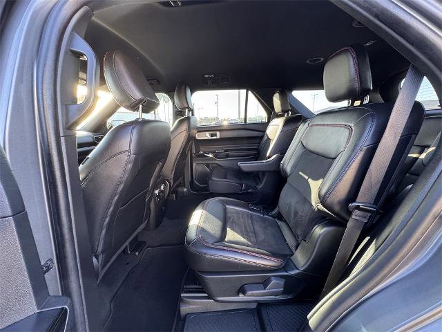 Certified 2022 Ford Explorer ST-Line w/ Class IV Trailer Tow Package image 14