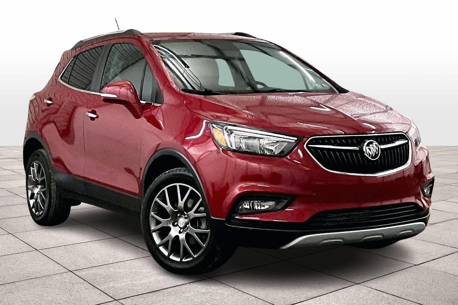Used 2019 Buick Encore Sport Touring image 2