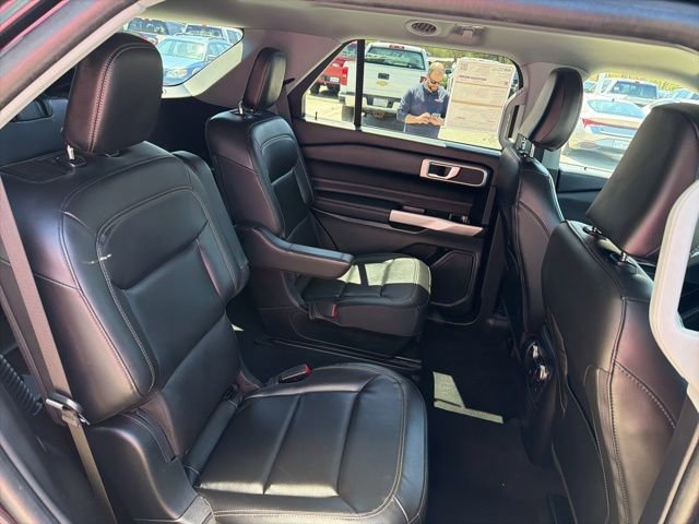 Certified 2022 Ford Explorer XLT w/ Equipment Group 202A AWD/4WD image 21