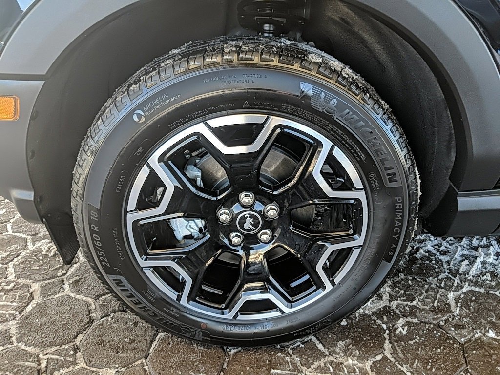 Certified 2025 Ford Bronco Sport Outer Banks w/ Outer Banks Tech Package+ image 9