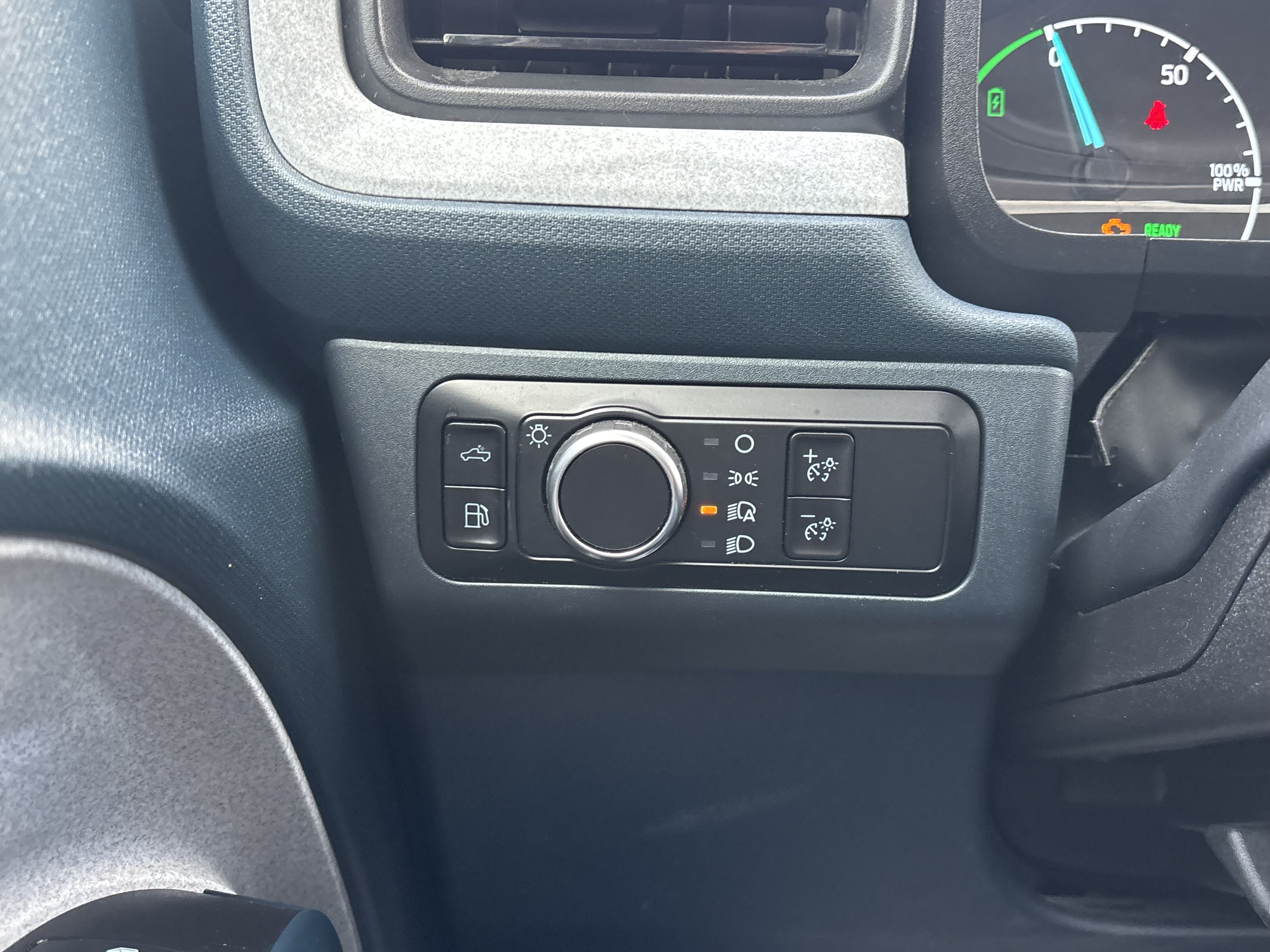 Certified 2024 Ford Maverick XLT FWD image 37