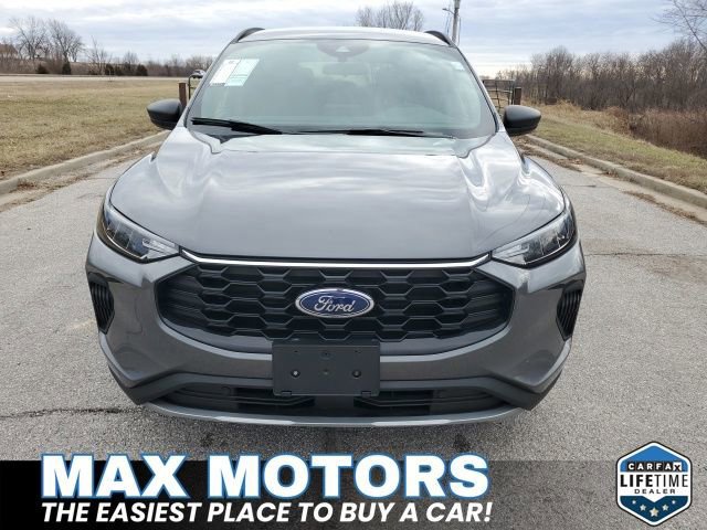 Certified 2025 Ford Escape ST-Line image 8
